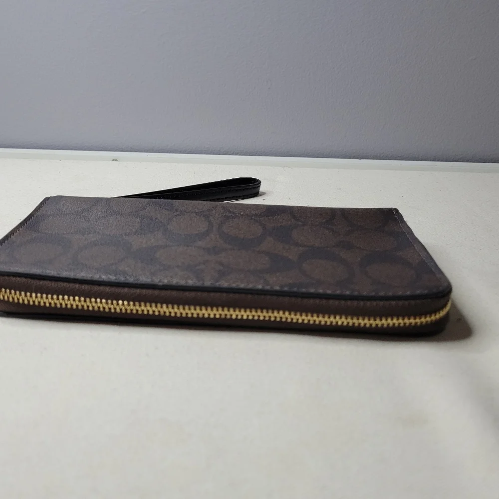 Coach Signature Brown Large Phone Wallet In Signature Canvas - Picture 4 of 15